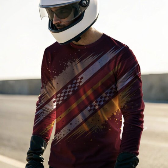 a-man-wearing-red pattern long-sleeve-plain-t-shirt red line