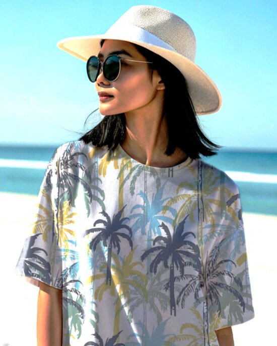 women-wearing summer print over sized tshirt