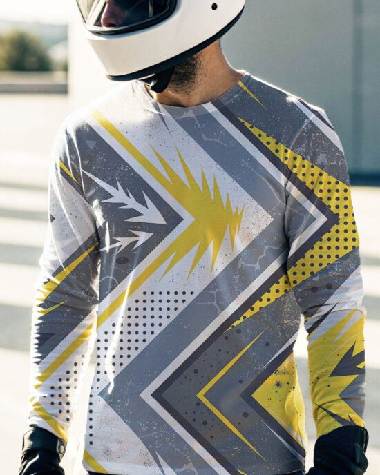 a-man-wearing-long-sleeve yellow white pattern23